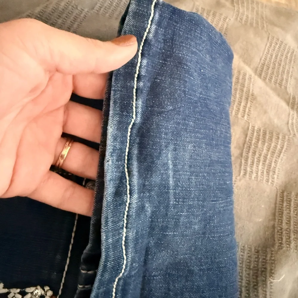 Grace Blue Boot Cut Jeans with Embroidery - Picture 4 of 7